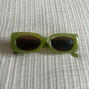 Crap Sunglass w/ Case